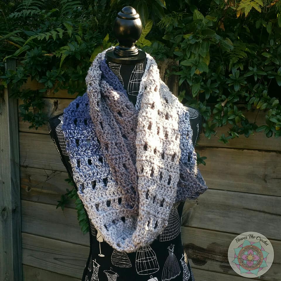 One Ball Projects - Peek-A-Koo Infinity Scarf by Tegan Howes