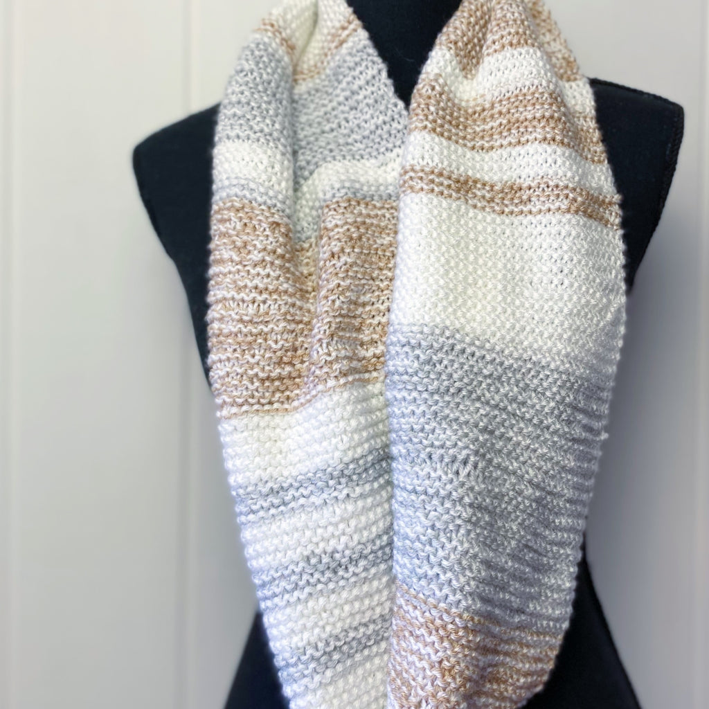 Hooked on Knitting! Easy Beginner Scarf