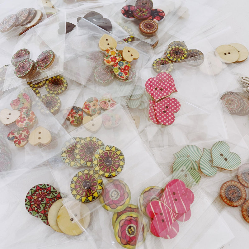 Mixed Timber Buttons - 4 per pack