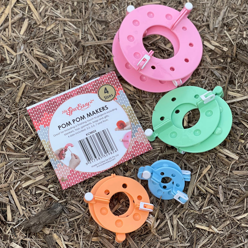 Sew Easy Pom-Pom Maker